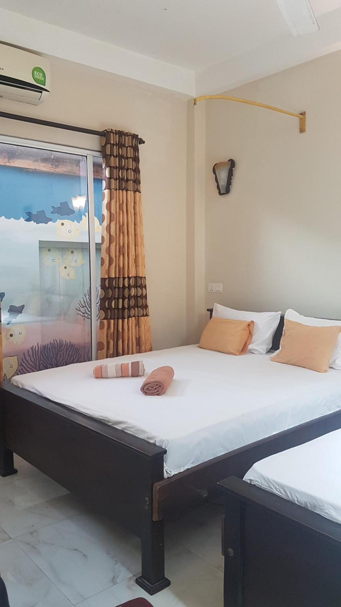 Pinki Nest Hotel Mirissa Luaran gambar